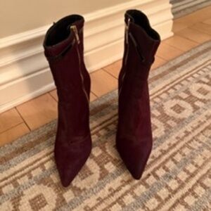 Burberry size 39.5 wine heritage texture walsingham 105 wedge ankle boot